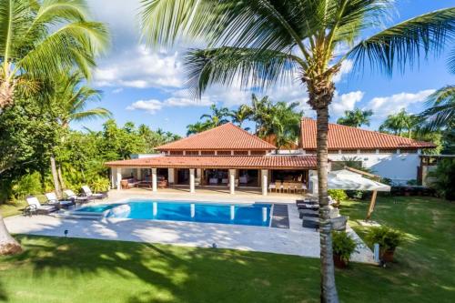 Ofertas en Golf Front Top Rated Villa 5BR with Pool, Jacuzzi, Cook & Maid, 2 Golf Carts (Villa), Buena Vista (Rep. Dominicana)