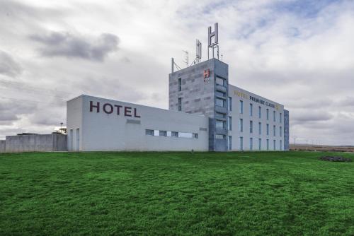 Ofertas en Hotel 280 Zaragoza (Hotel), Calatorao (España)