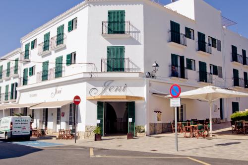 Ofertas en Hotel Jeni & Restaurant (Hotel), Es Mercadal (España)