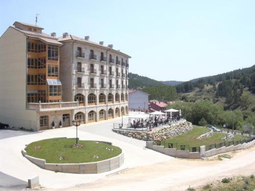 Ofertas en Manrique de Lara (Hotel), San Leonardo de Yagüe (España)