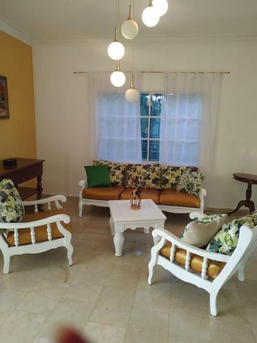 Ofertas en Rento hermosa casa vacasional en juan dolio (Villa), Juan Dolio (Rep. Dominicana)