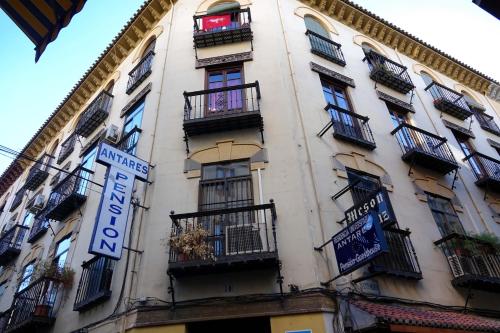 Ofertas en Antares (Hostal o pensión), Granada (España)