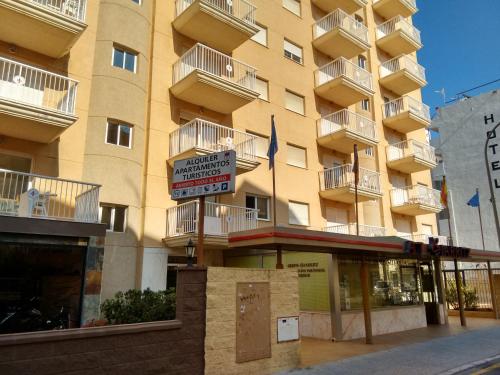Ofertas en Apartamentos Turisticos Biarritz - Bloque I (Apartamento), Gandía (España)