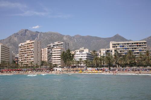 Ofertas en Aparthotel Puerto Azul (Apartamento), Marbella (España)