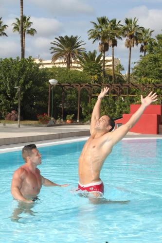 Ofertas en Bungalows Artemisa Gay Men Only (Apartamento), Playa del Inglés (España)