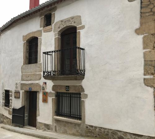Ofertas en Casa del Horno (Casa rural), Navalonguilla (España)