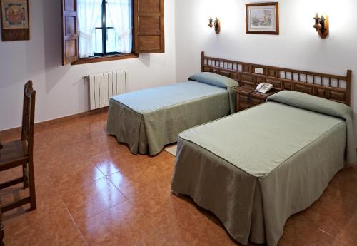 Ofertas en el Hospederia Monasterio de Poio (Hostal o pensión) (España)