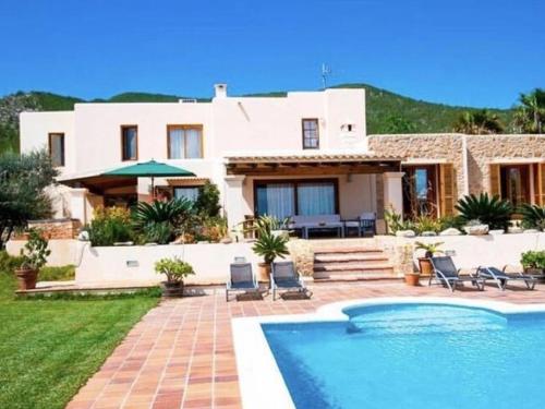 Ofertas en el Spacious Villa in Ibiza Town with Swimming Pool (Villa) (España)
