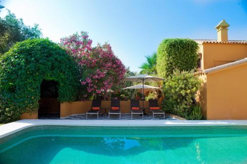 Ofertas en Family hotel Al- Ana Marbella and Golf Villa (Hotel), Estepona (España)