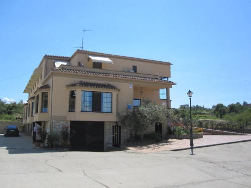 Ofertas en Hostal Restaurante Santa Cruz (Hostal o pensión), Masueco (España)