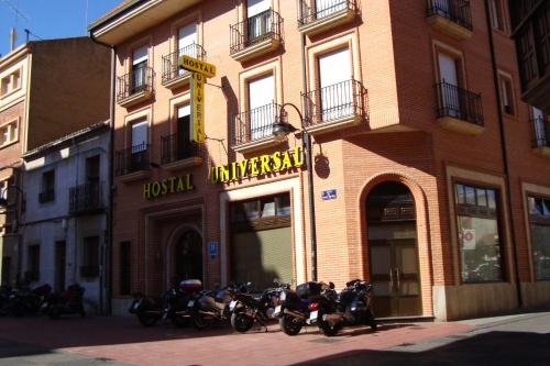 Ofertas en Hostal Universal (Hostal o pensión), Benavente (España)