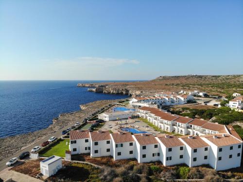 Ofertas en RVHotels Sea Club Menorca (Hotel), Cala en Blanes (España)