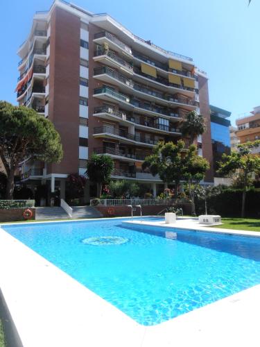 Ofertas en Apartamento Euromar 2 Playa Fontanilla (Apartamento), Marbella (España)
