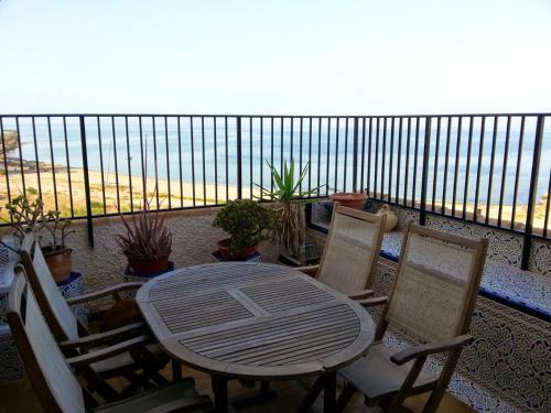 Ofertas en Apartment with 3 bedrooms in La Manga del Mar Menor Murcia with wonderful sea view enclosed garden and WiFi (Apartamento), San Blas (España)
