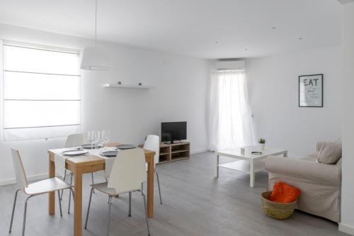 Ofertas en ApartUP Las Naves (Apartamento), Valencia (España)