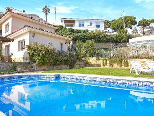 Ofertas en Beautiful Villa in Canyelles with Private Swimming Pool (Villa), Lloret de Mar (España)
