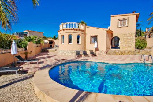 Ofertas en Cometa-86 - villa with private pool close to the beach in Calpe (Villa), Empedrola (España)