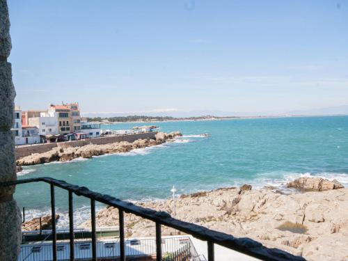 Ofertas en el Luxury Holiday Apartment in L'Escala Catalonia with beach nearby (Apartamento) (España)