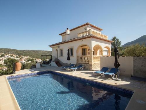 Ofertas en Luxurious Holiday Home In Alcanali with Pool (Casa o chalet), Alcalalí (España)