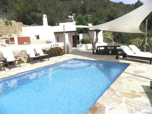 Ofertas en Modern Holiday Home in in Balearic islands with Pool (Casa o chalet), Es Cubells (España)