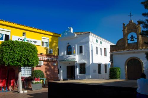Ofertas en Ochomin Hostel (Hostal o pensión), San Martín del Tesorillo (España)