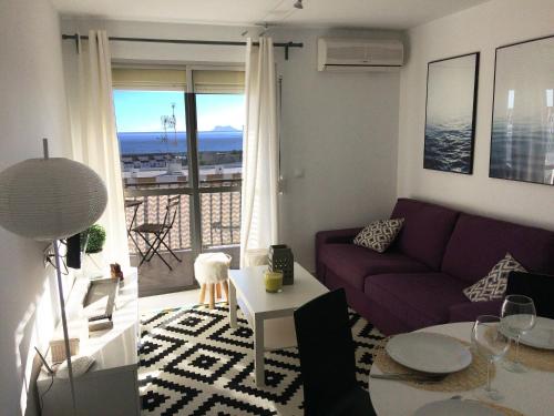 Ofertas en Top Floor Southwest Sunny Port Views (Apartamento), Estepona (España)