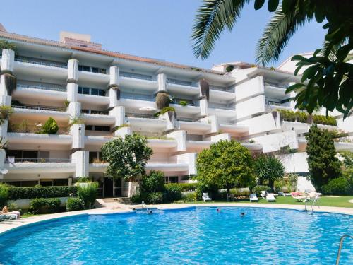 Ofertas en Apartment Jardines Del Mar (Apartamento), Marbella (España)