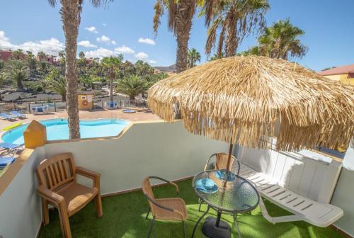 Ofertas en el Oasis Royal 13 apartamento vista piscina Corralejo by Lightbooking (Apartamento) (España)