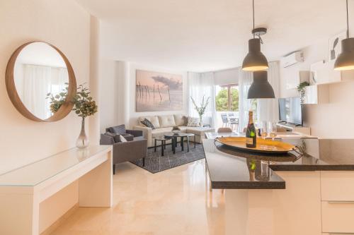 Ofertas en Stunning Penthouse at Mijas Golf (Apartamento), Fuengirola (España)