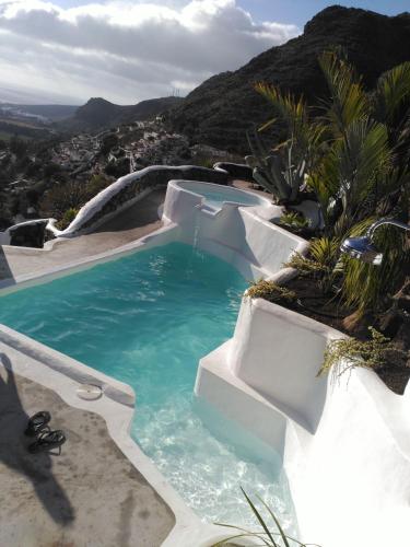 Ofertas en Vilna House with private pool, jacuzzi and garden -Optional pool and jacuzzi heating (Villa), Agaete (España)