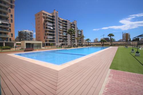 Ofertas en CasaTuris Playa, piscina y parking en Residencial San Juan SJ102 (Apartamento), Alicante (España)