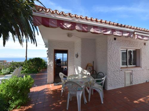 Ofertas en Cozy Holiday Home in Mesa del Mar with Sea View (Casa o chalet), Tacoronte (España)
