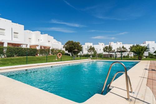Ofertas en Dúplex 2 habitaciones, piscina Solo mayores de 30 (Apartamento), Conil de la Frontera (España)
