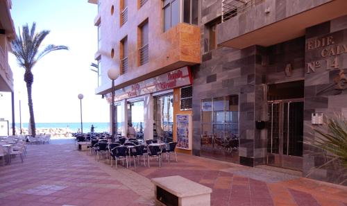 Ofertas en el Edificio 1º línea de playa, en paseo marítimo de Torrevieja, Alicante, Costa Blanca (Apartamento) (España)