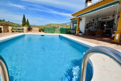 Ofertas en La Cala De Mijas Villa Sleeps 6 Pool Air Con WiFi (Villa), La Cala de Mijas (España)