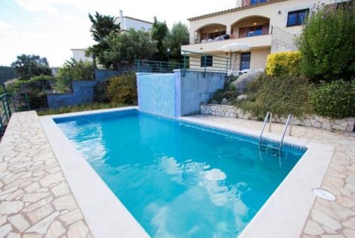 Ofertas en Les Cabanyes Villa Sleeps 8 Pool WiFi (Villa), Calonge (España)