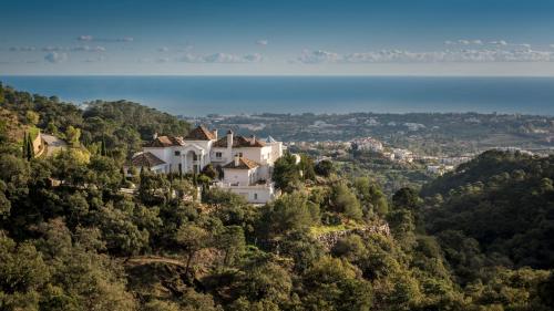 Ofertas en Villa in Benahavis Sleeps 16 with Pool and Air Con (Villa), Benahavís (España)