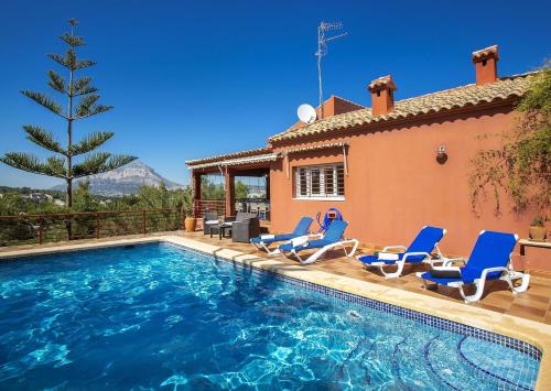 Ofertas en Xabia Villa Sleeps 10 Pool Air Con WiFi (Villa), Benitachell (España)