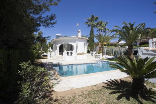 Ofertas en Xabia Villa Sleeps 4 Pool Air Con WiFi (Villa), Benitachell (España)
