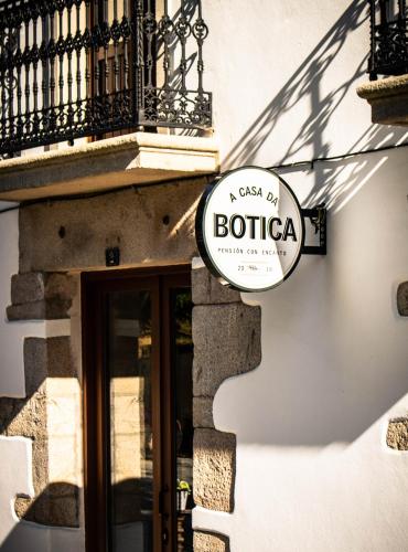 Ofertas en A Casa da Botica (Hostal o pensión), Samos (España)