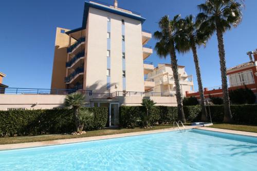 Ofertas en Apartamento con piscina y vistas al mar Aguamarina 36 (Apartamento), Oliva (España)