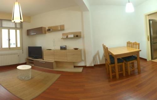 Ofertas en Apartamento Redondela céntrico (Apartamento), Pontevedra (España)