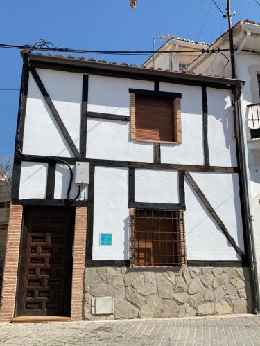 Ofertas en Casa Castillo (Apartamento), Perales de Tajuña (España)