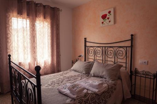 Ofertas en Casa Rural Rosa Blanca (Habitación en casa particular), Los Teatinos (España)