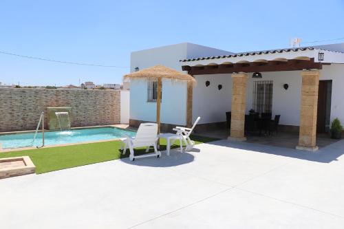 Ofertas en Chalet carril de los pareja (Chalet de montaña), Conil de la Frontera (España)