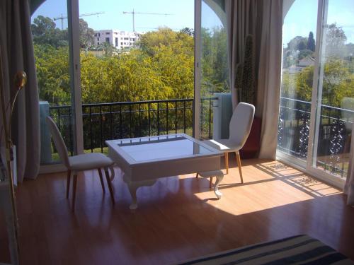 Ofertas en el Apartamento amueblado Estepona-Marbella un dormitorio, 2 camas, sofa cama salon, a 1 Km playa, cortas temporadas. (Apartamento) (España)