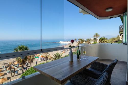 Ofertas en el Luxury 3 Bedroom Beachfront Apartment in Centre of Marbella (Apartamento) (España)