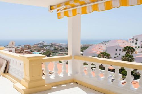 Ofertas en Windsor Park 2 dormitorios con vista al mar (Apartamento), Adeje (España)