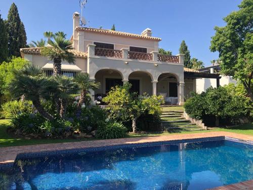 Ofertas en el Top Marbella Prestigious Villa la Cerquilla Golf (Villa) (España)