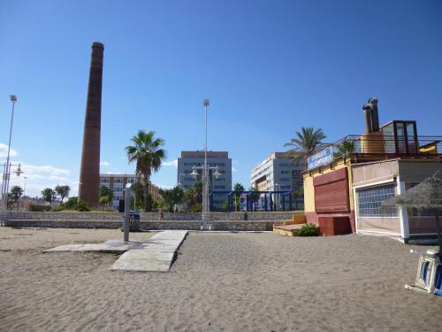 Ofertas en Fantástico! con parking, Wifi, piscina, Aire acondicionado y Netflix! (Apartamento), Málaga (España)